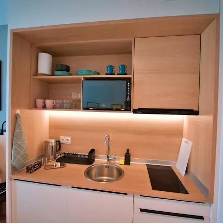 Bk Praga - National Stadium - Comfortable For 4 People Apartman Varsó